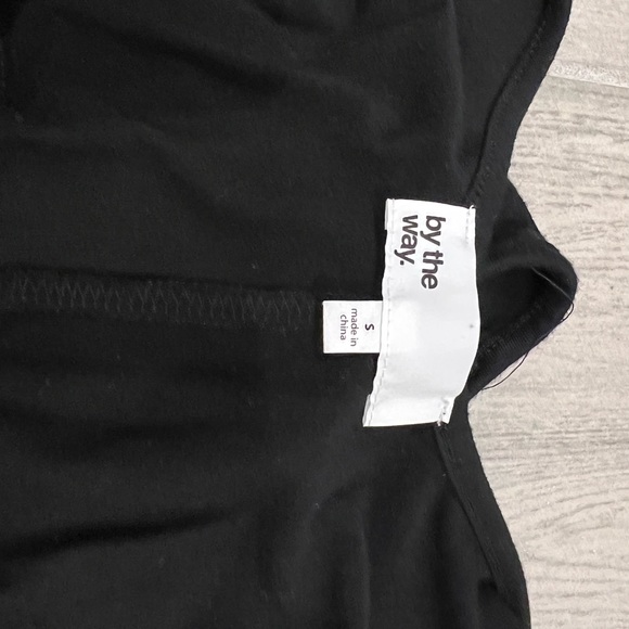 By The Way Flora Ruffle Bodysuit Superdown Black - Picture 7 of 8